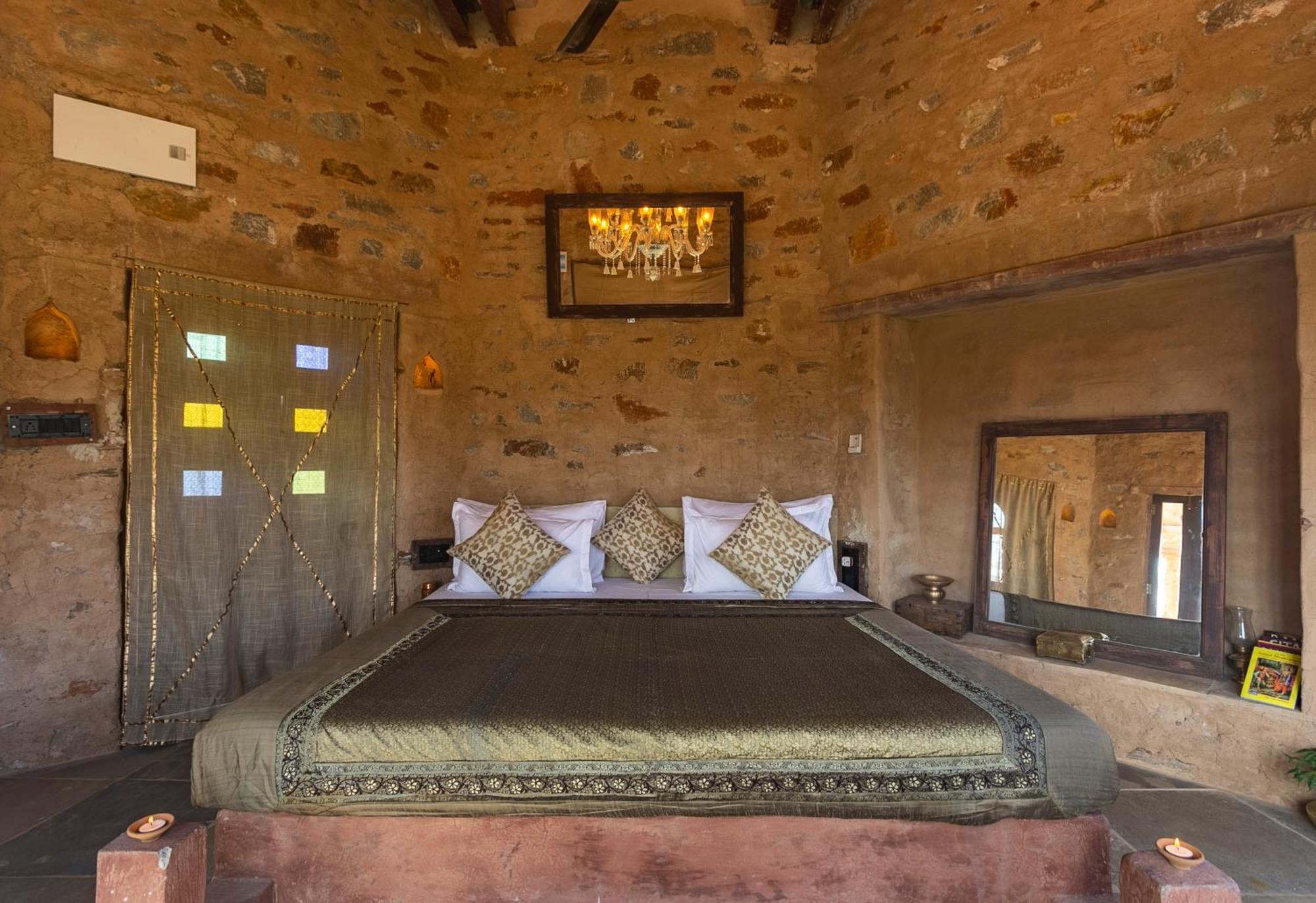 Manmatha A Luxury Retreat Bed and Breakfast Udaipur Exterior foto