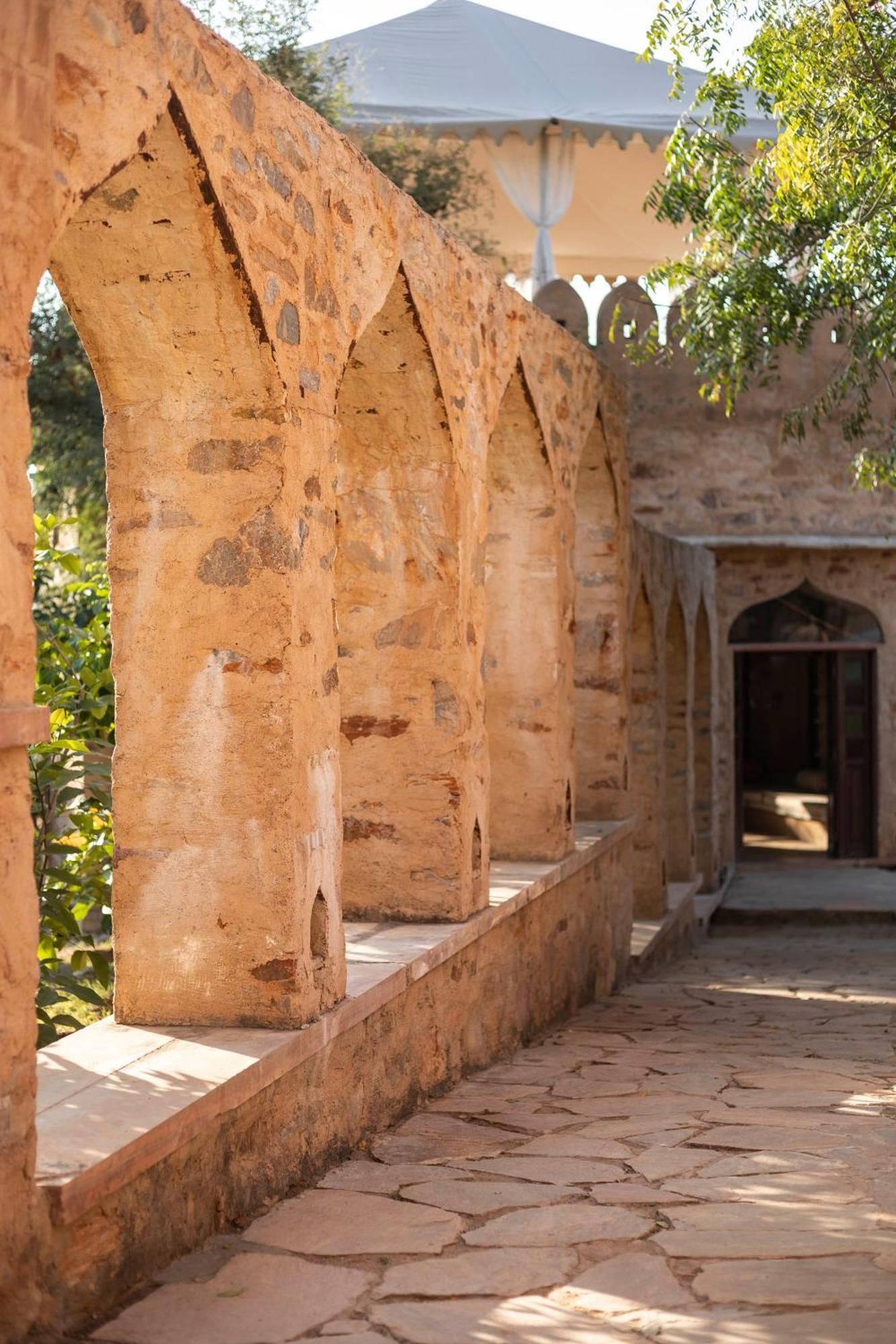 Manmatha A Luxury Retreat Bed and Breakfast Udaipur Exterior foto